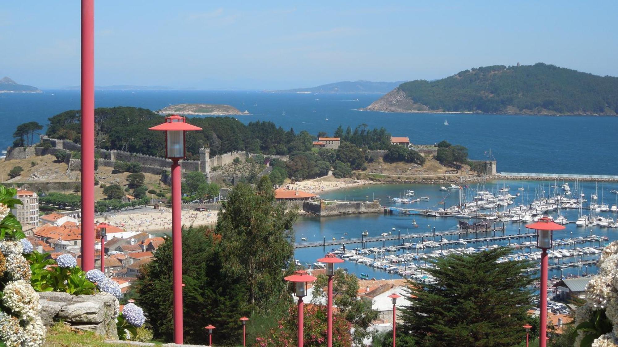 Vistas Magnificas Islas Atlanticas Baiona Esterno foto